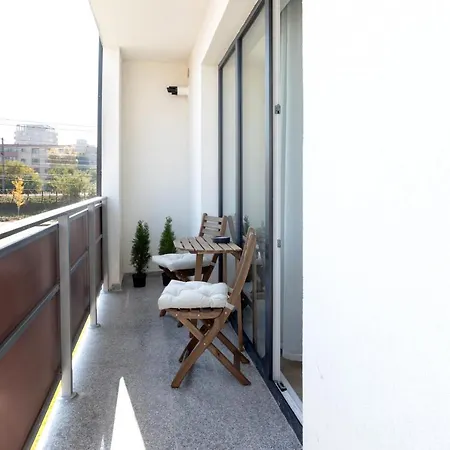 Ovo Marasti Apartament *