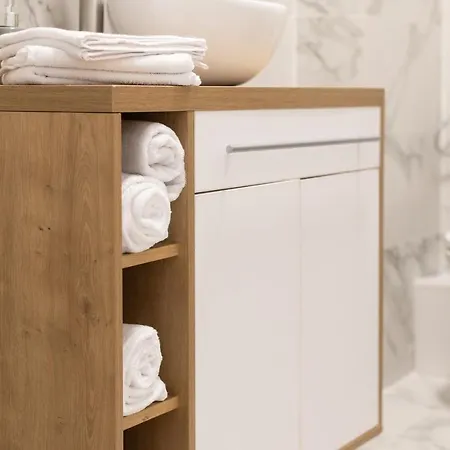 Ovo Marasti Apartament *